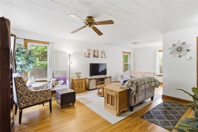 2945 Michigan Avenue, Niagara Falls, NY 14305