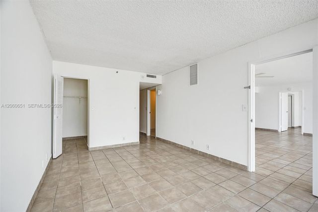 7601 E Treasure Drive 717, North Bay Village, FL 33141