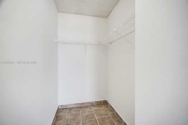 7601 E Treasure Drive 717, North Bay Village, FL 33141