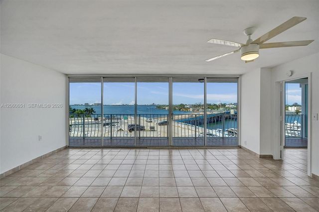 7601 E Treasure Drive 717, North Bay Village, FL 33141