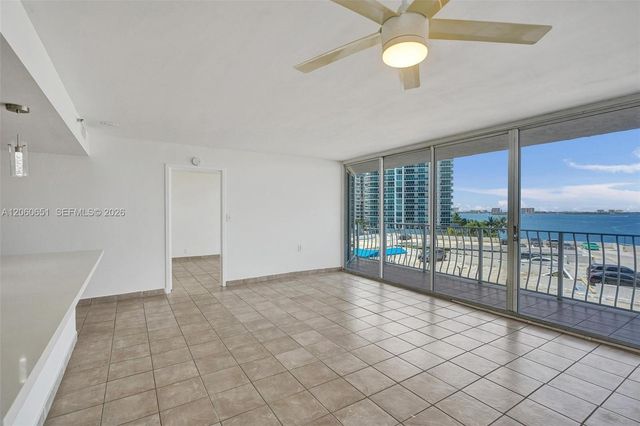 7601 E Treasure Drive 717, North Bay Village, FL 33141