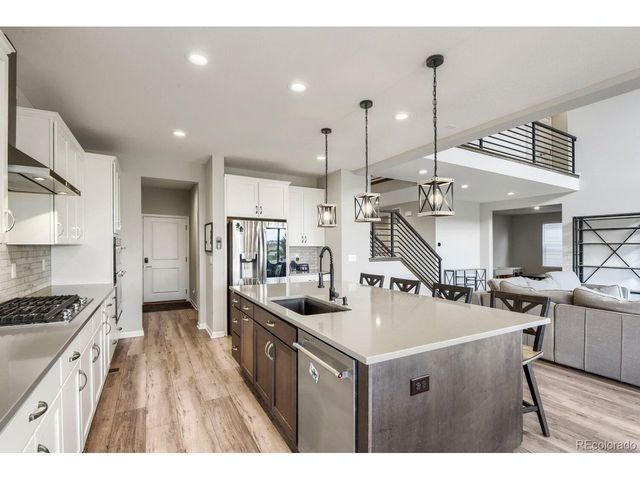 5603 Amarosa Dr, Parker, CO 80134