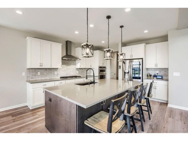 5603 Amarosa Dr, Parker, CO 80134