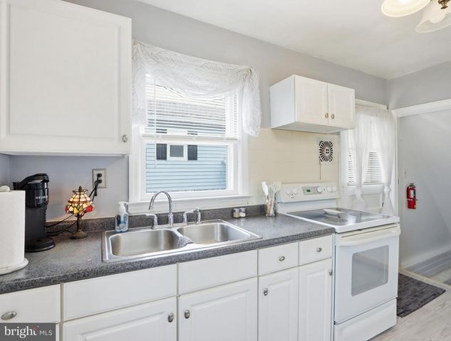 2812 FLORIDA AVE, Baltimore, MD 21227