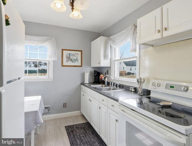 2812 FLORIDA AVE, Baltimore, MD 21227