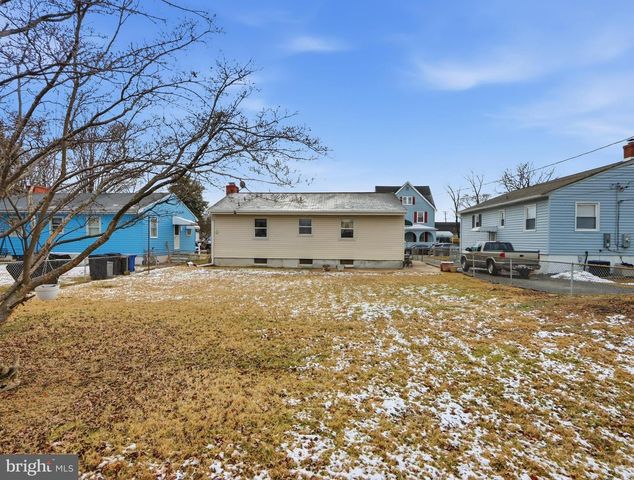 2812 FLORIDA AVE, Baltimore, MD 21227