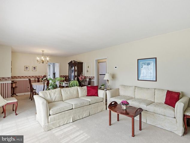 2812 FLORIDA AVE, Baltimore, MD 21227