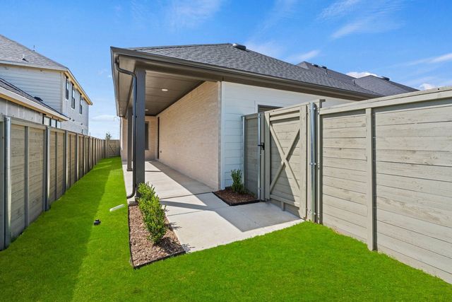 9321 Rolling Meadow Way, Denton, TX 76207