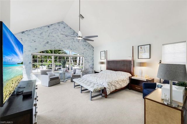 4401 Pond Apple DR S, Naples, FL 34119