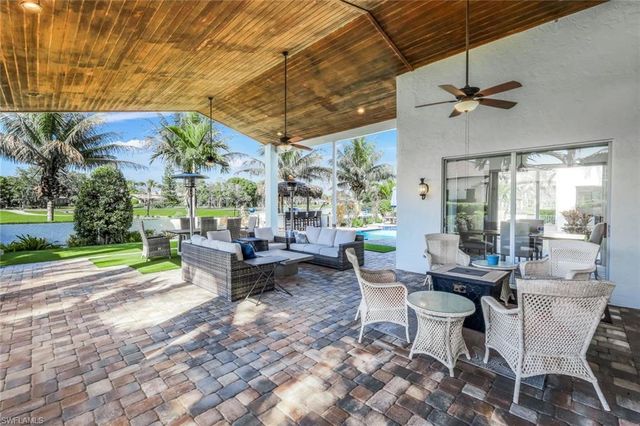 4401 Pond Apple DR S, Naples, FL 34119