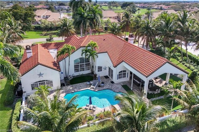 4401 Pond Apple DR S, Naples, FL 34119