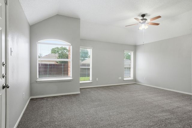 915 Sea Shell Drive, Mesquite, TX 75149