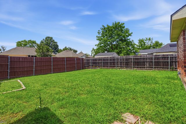 915 Sea Shell Drive, Mesquite, TX 75149