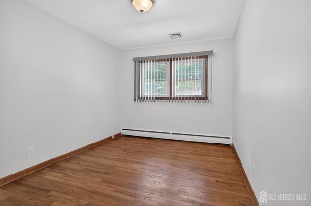 30 Frandsen Avenue, South River, NJ 08882