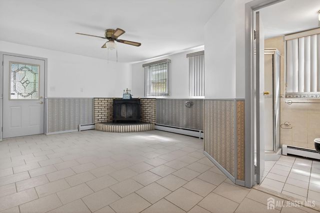 30 Frandsen Avenue, South River, NJ 08882