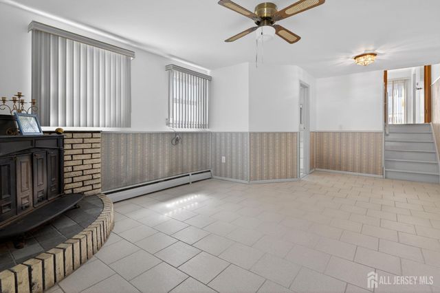 30 Frandsen Avenue, South River, NJ 08882