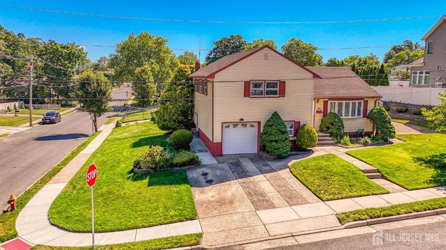 30 Frandsen Avenue, South River, NJ 08882
