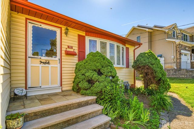 30 Frandsen Avenue, South River, NJ 08882