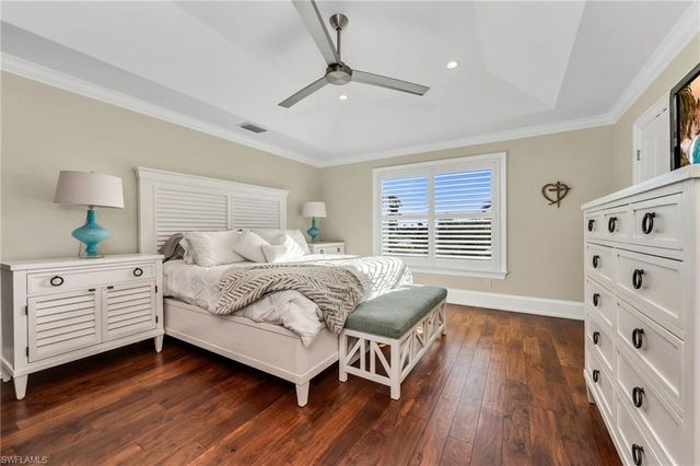 132 E Hilo ST, Naples, FL 34113