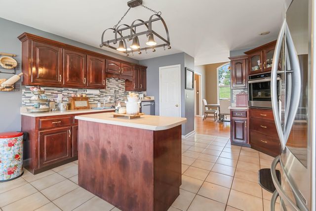 337 Solar Drive, Mt Vernon, KY 40456