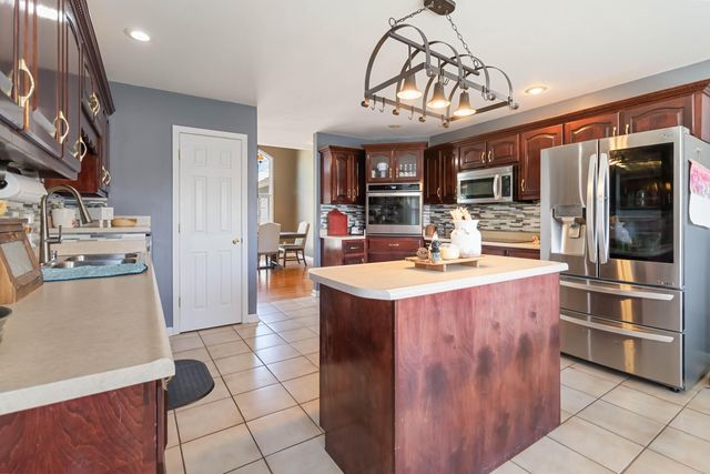 337 Solar Drive, Mt Vernon, KY 40456