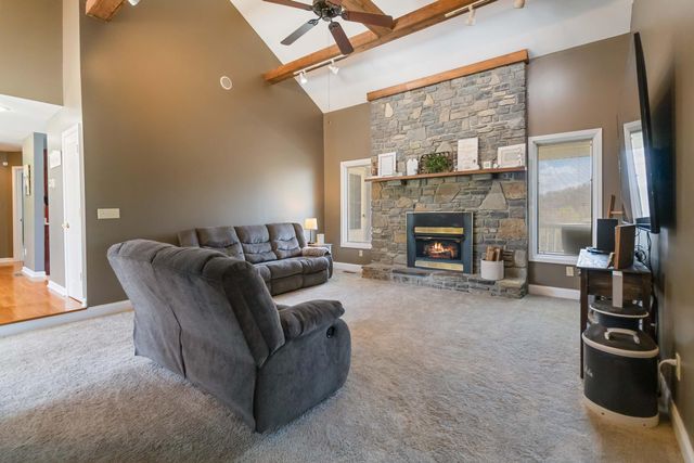 337 Solar Drive, Mt Vernon, KY 40456