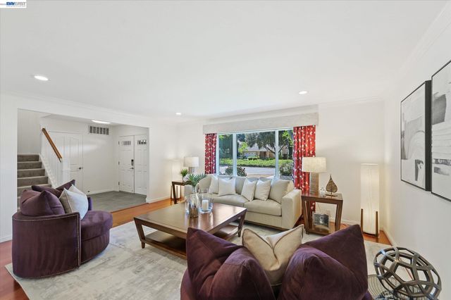 4767 Del Valle Pkwy, Pleasanton, CA 94566