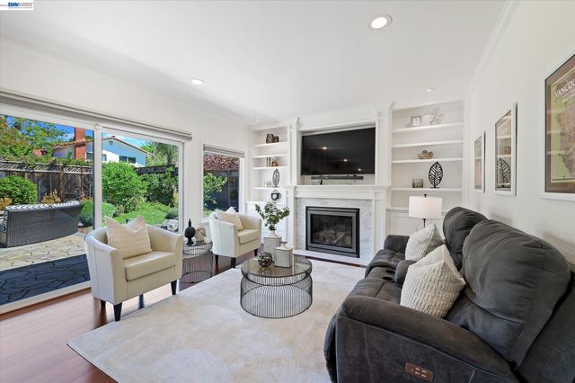 4767 Del Valle Pkwy, Pleasanton, CA 94566