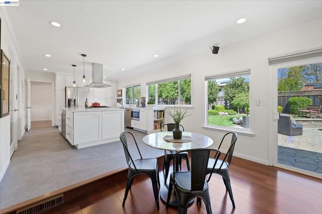 4767 Del Valle Pkwy, Pleasanton, CA 94566