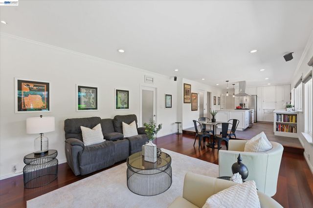4767 Del Valle Pkwy, Pleasanton, CA 94566