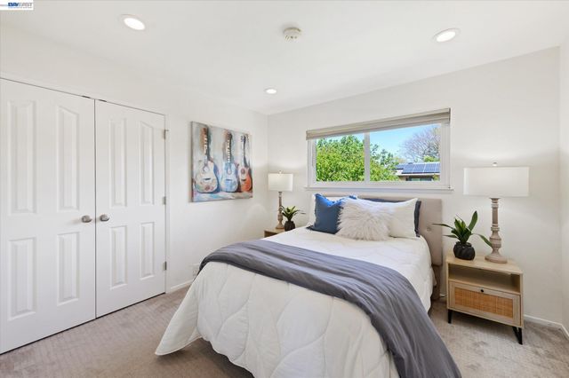 4767 Del Valle Pkwy, Pleasanton, CA 94566