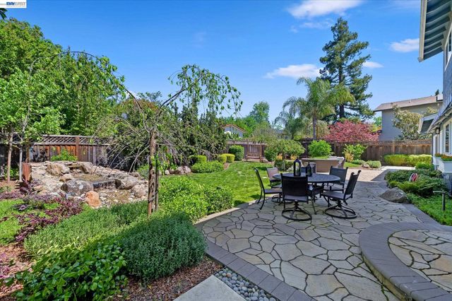 4767 Del Valle Pkwy, Pleasanton, CA 94566
