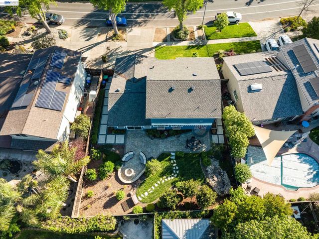 4767 Del Valle Pkwy, Pleasanton, CA 94566
