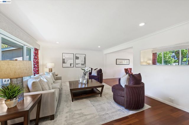 4767 Del Valle Pkwy, Pleasanton, CA 94566