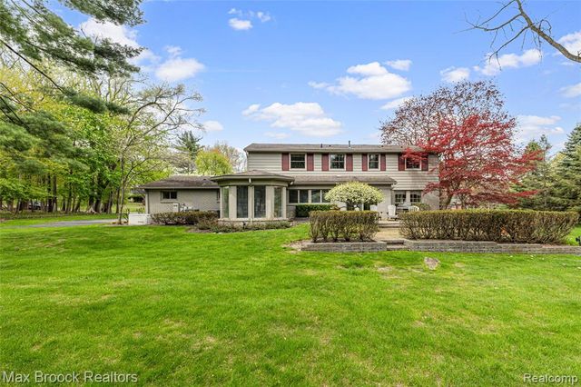 25933 Hersheyvale Drive, Franklin, MI 48025