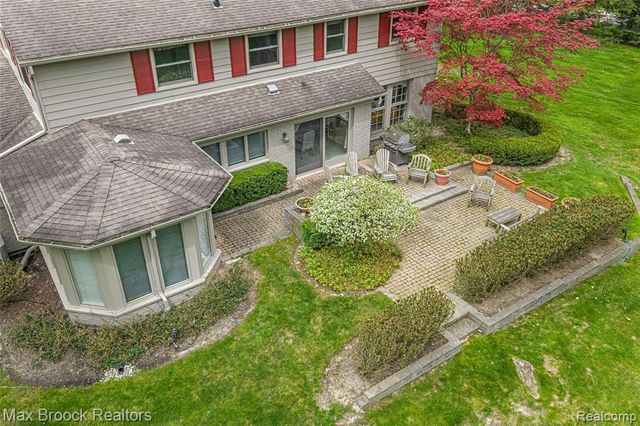 25933 Hersheyvale Drive, Franklin, MI 48025