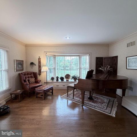 475 LARKSPUR LANE, Chambersburg, PA 17202