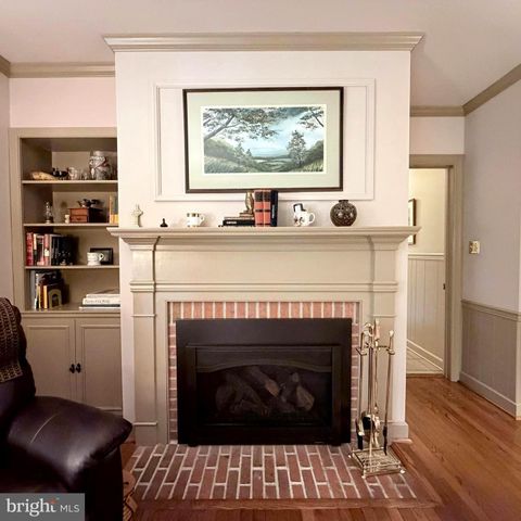 475 LARKSPUR LANE, Chambersburg, PA 17202