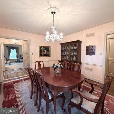 475 LARKSPUR LANE, Chambersburg, PA 17202