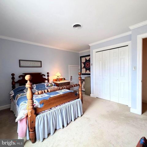 475 LARKSPUR LANE, Chambersburg, PA 17202