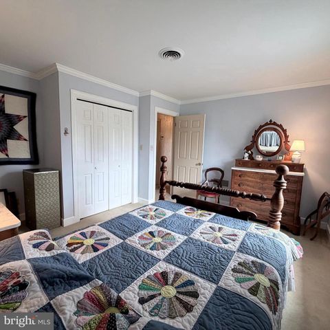 475 LARKSPUR LANE, Chambersburg, PA 17202