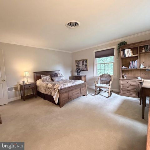 475 LARKSPUR LANE, Chambersburg, PA 17202