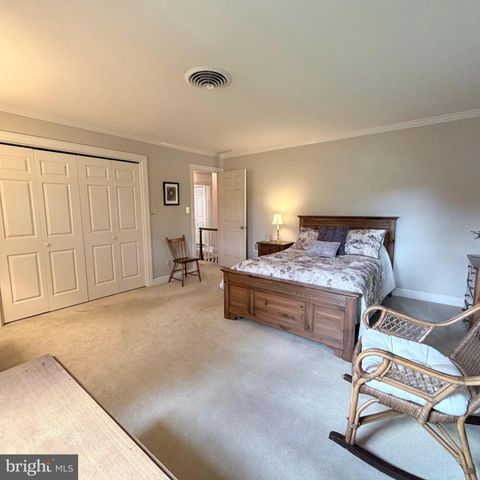 475 LARKSPUR LANE, Chambersburg, PA 17202