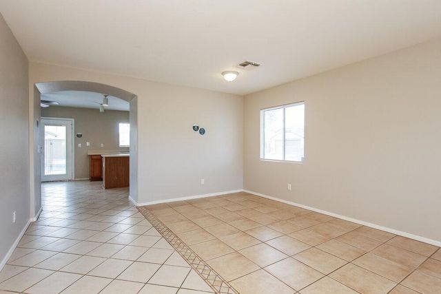 6249 W Encinas Lane, Phoenix, AZ 85043