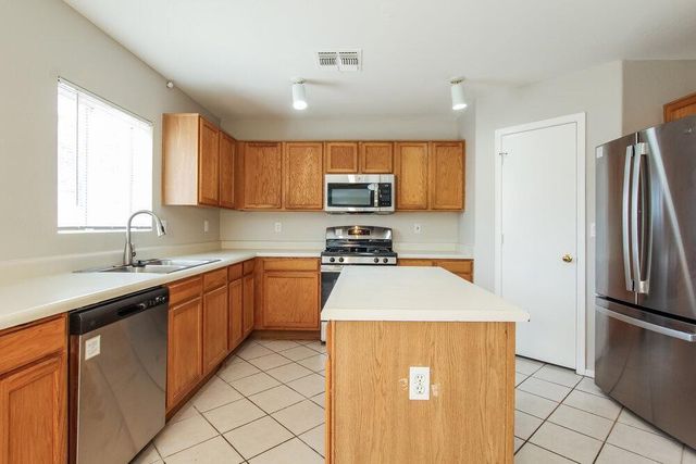 6249 W Encinas Lane, Phoenix, AZ 85043