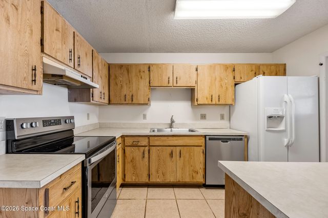 2016 Manor Drive NE, Palm Bay, FL 32905