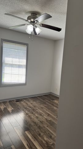 1287 Carnation Ct, Clarksville, TN 37042