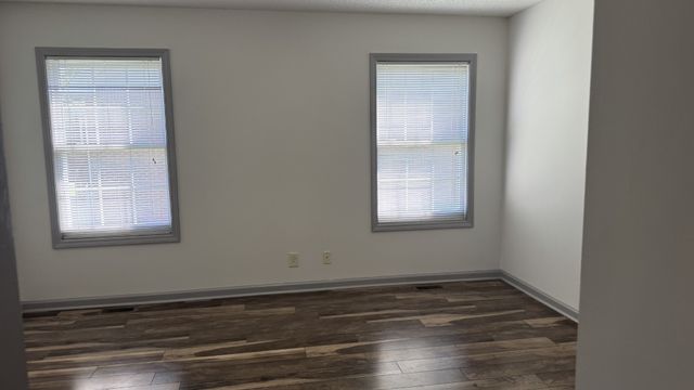 1287 Carnation Ct, Clarksville, TN 37042