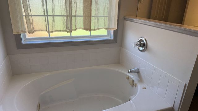 1287 Carnation Ct, Clarksville, TN 37042