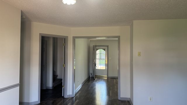 1287 Carnation Ct, Clarksville, TN 37042